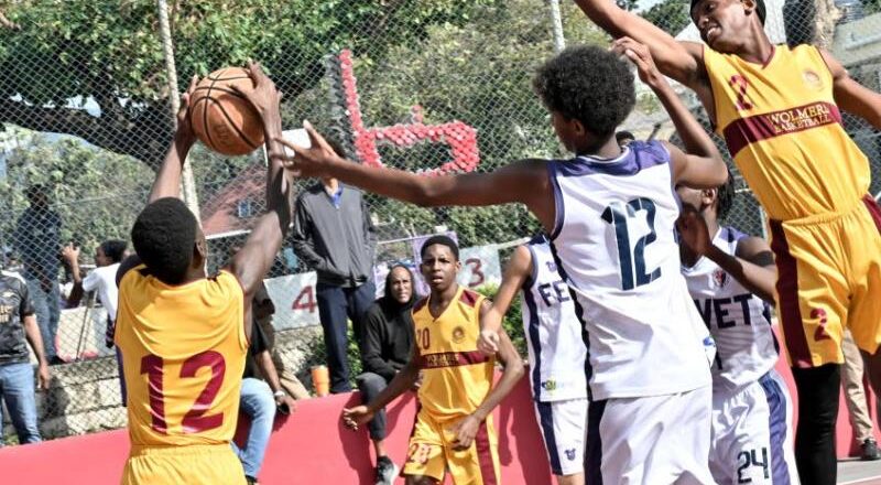 St George’s, Wolmer’s draw first blood