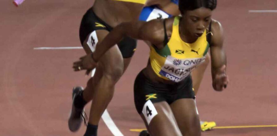 Jonielle Smith, Jamaica 4×100, Doha 2019. Wikimedia Commons.
