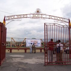 Entrance to Wolmer’s Boys’ School at National Heroes Circle. Photo: Facebook @WolmersOldBoysAssociation / Our.Today, 4 May 2025