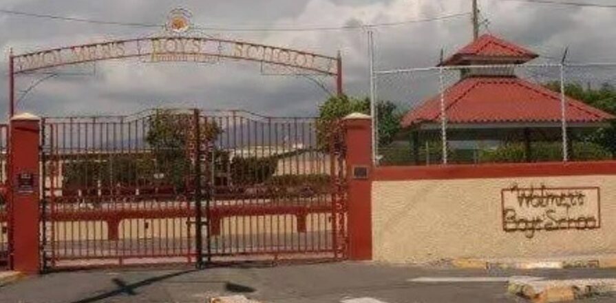 The gate of Wolmer’s Boys’ School. File photograph published by the Jamaica Observer and the Jamaica Gleaner. Not taken on the day the student died.